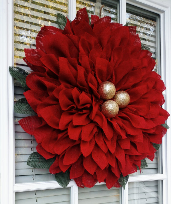 Christmas Wreath Poinsettia | 25+ Beautiful Christmas Wreaths