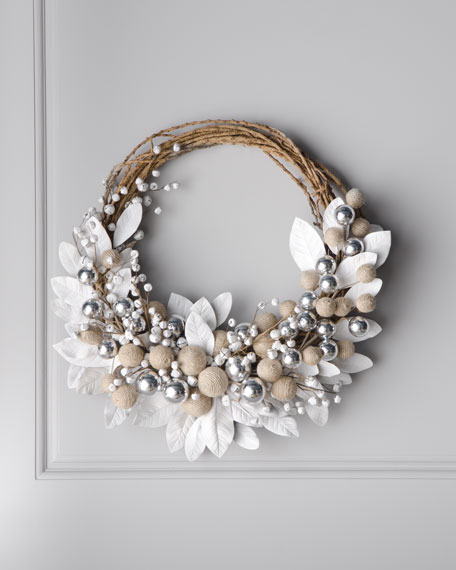 White Wreath with Jingle Bells | 25+ Beautiful Christmas Wreaths