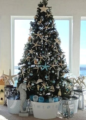 Coastal Christmas Tree
