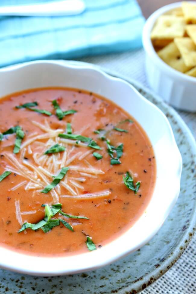 Instant Pot Tomato Basil Parmesan Soup | 25+ Savory Instant Pot Recipes