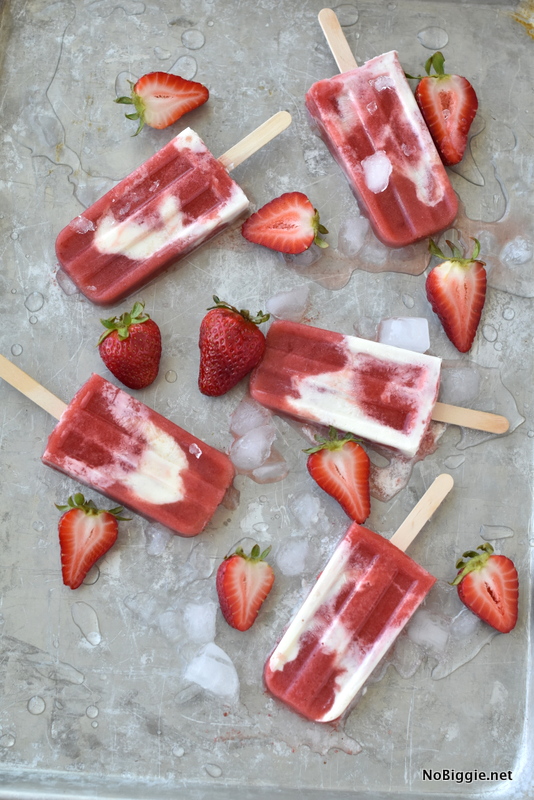 Strawberries and Cream Popsicles | NoBiggie.net