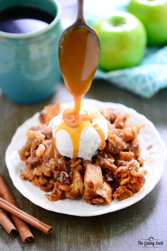 Slow Cooker Apple Bread Pudding | 25+ Autumn Apple Recipes