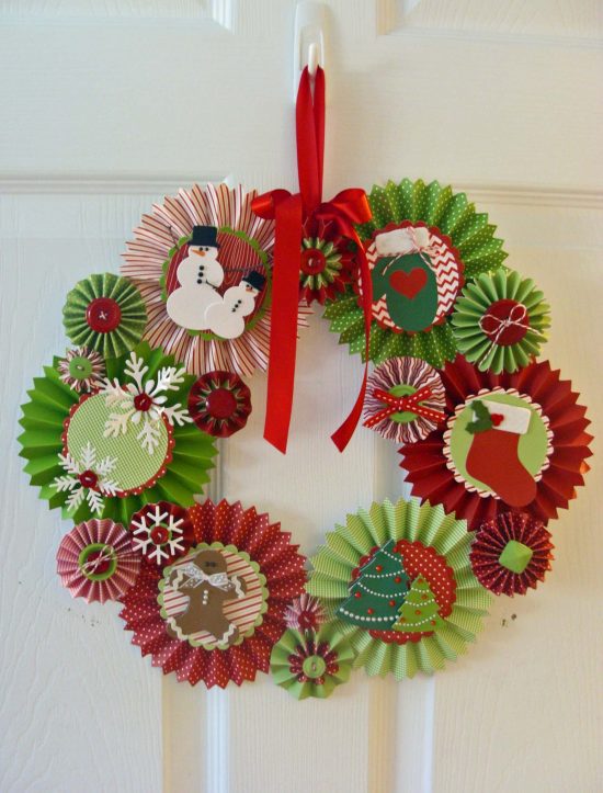Rosette Christmas Wreath | 25+ MORE Beautiful Christmas Wreaths