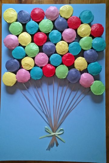 Balloon Cupcake Cake | 25+ Cupcake Birthday Cake Ideas