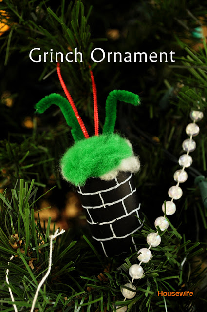 Grinch Chimeny Ornament | 25+ MORE Grinch Crafts and Cute Treats
