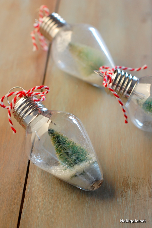 Mini Light Bulb Snow Globe Ornament| 25+ MORE Ornaments Kids Can Make