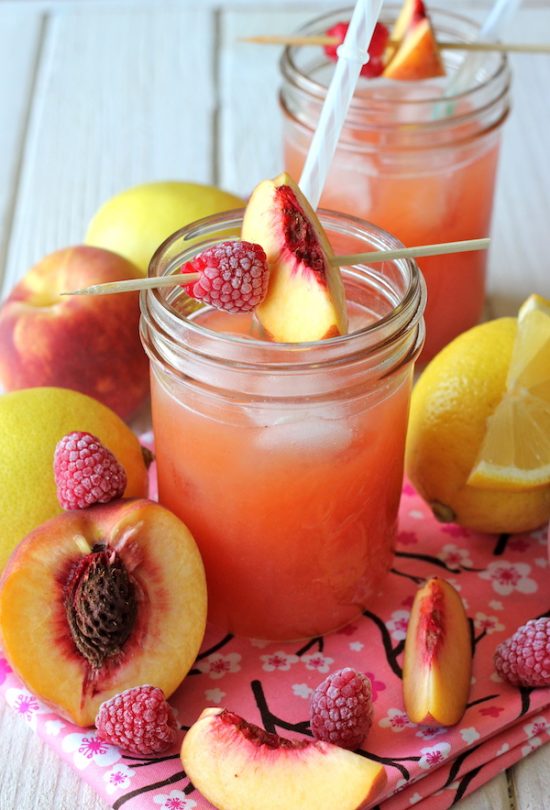 Raspberry Peach Lemonade | 25+ Lemonade Stand Ideas