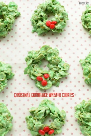 Christmas Cornflake Wreath Cookies | NoBiggie.net
