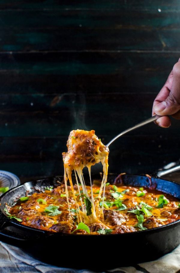 Cheesy Mexican Meatball Skillet | 25+ Meatball Recipes