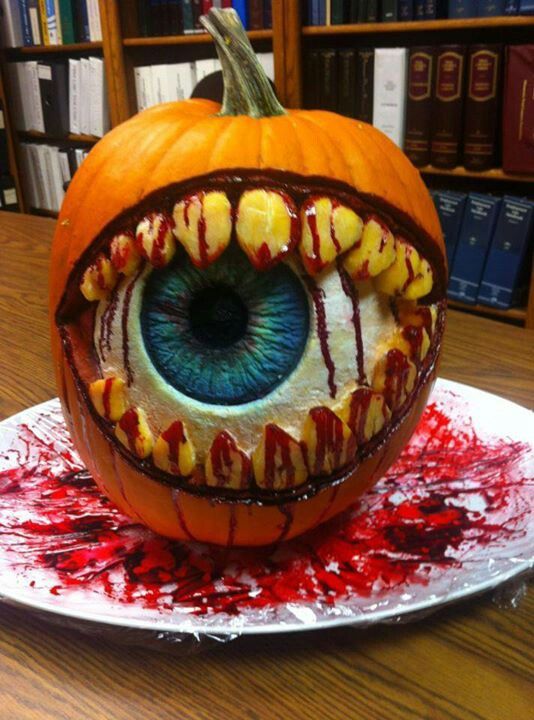 Bloody Eyeball Carved Pumpkin | 25+ Creative Carved Pumpkins