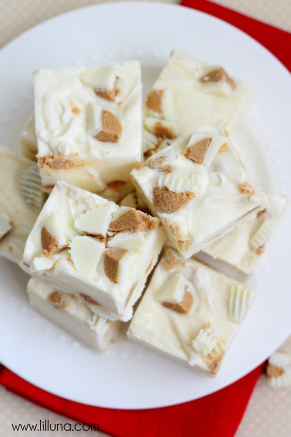 White Chocolate Reeses Fudge | 25+ Fudge Recipes