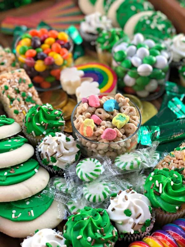 St Patrick's Day Rainbow Dessert Board | St. Patrick's Day Charcuterie Boards