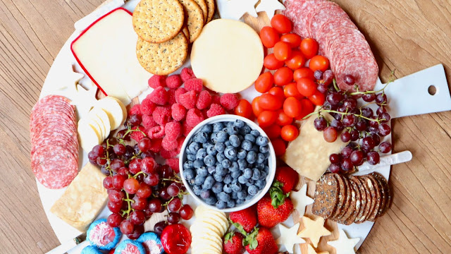 Star Spangled Charcuterie Board | Patriotic Charcuterie Boards
