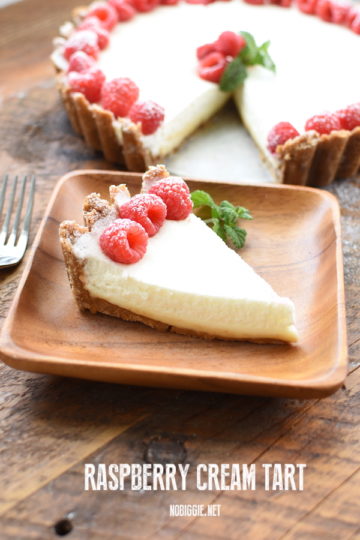 Raspberry Marshmallow Cream Tart | NoBiggie.net