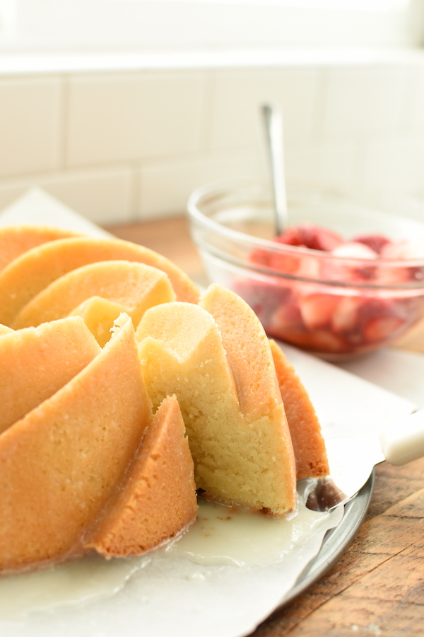vanilla bundt cake | NoBiggie.net