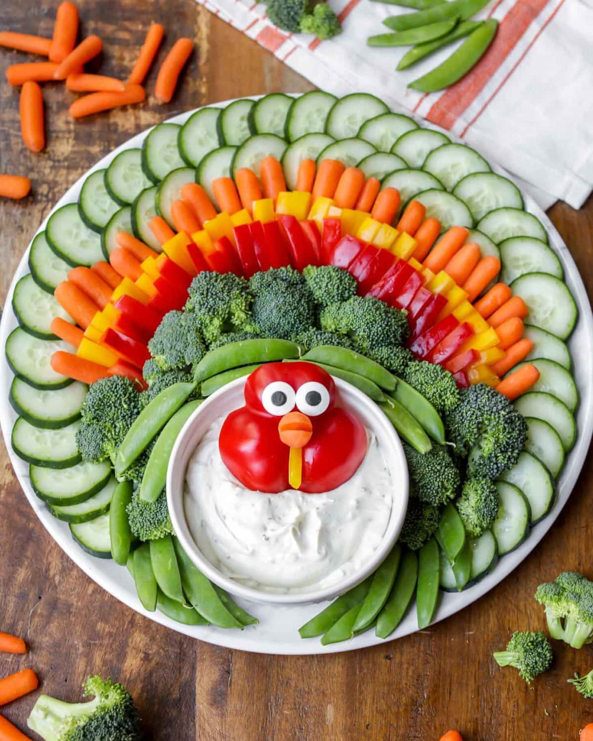 Turkey Veggie tray | Thanksgiving Charcuterie Boards