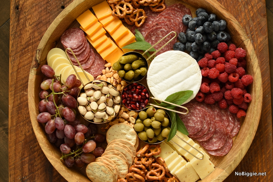 Charcuterie Board | Thanksgiving Charcuterie Boards